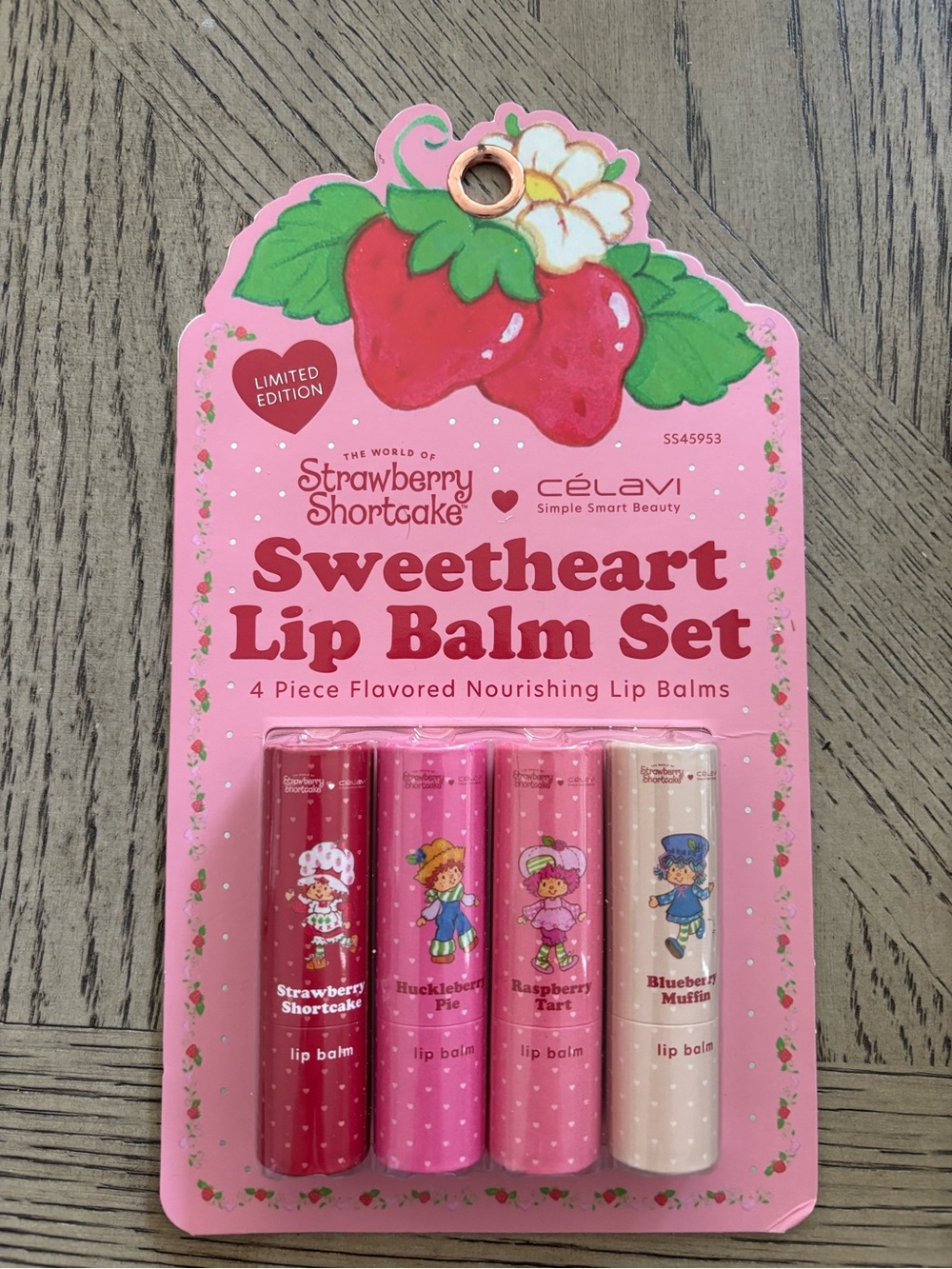 Strawberry Shortcake Sweetheart Lip Balm Set NIP